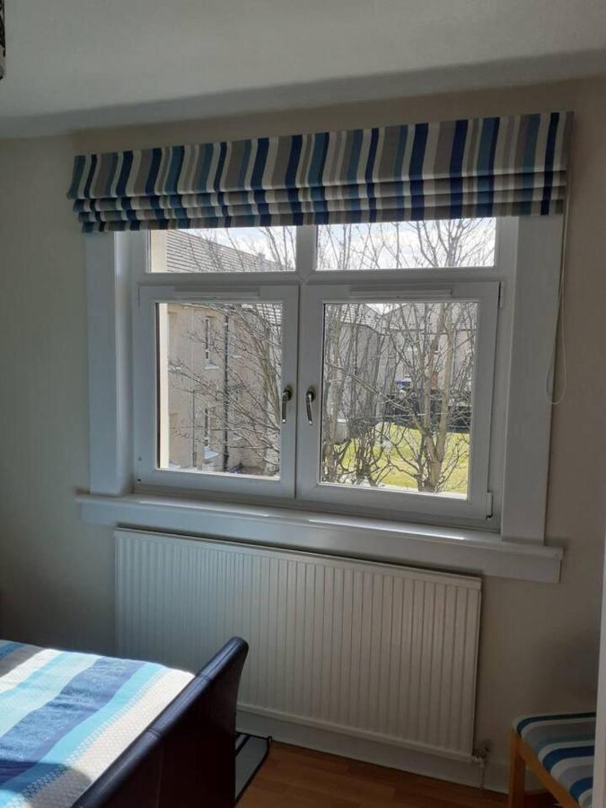 Marina View Lovely Upper 3 Bedroom Apartment Troon Extérieur photo